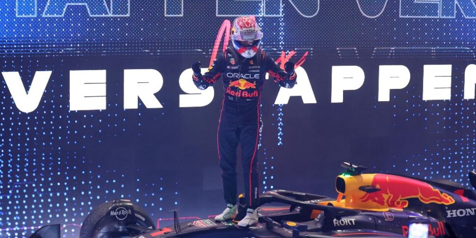 GP Qatar, impresa di Verstappen: vince e riapre il Mondiale. A un gran premio dalla fine è a  12 da Norris