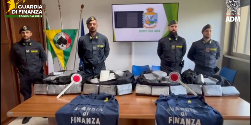 https://assets.gazzettadelsud.it/2025/12/1-970x485.jpg