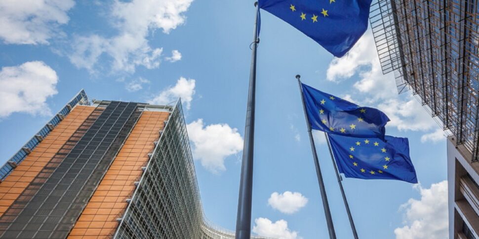 La Ue risponde agli Usa: «Decidiamo noi sulle nostre regole, ma l