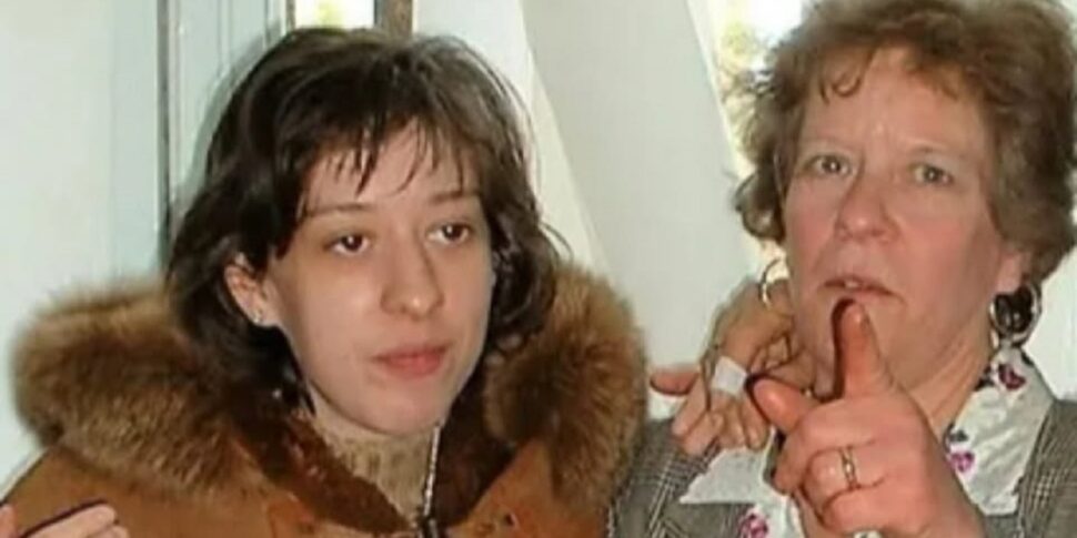 uccide la figlia e si suicida commozione ai funerali a corleone da Feedpress.me uccide la figlia e si suicida commozione ai funerali a corleone