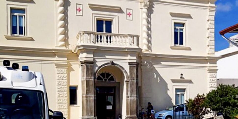 Lipari, dal 30 giugno l'ospedale senza cardiologi e anestesisti