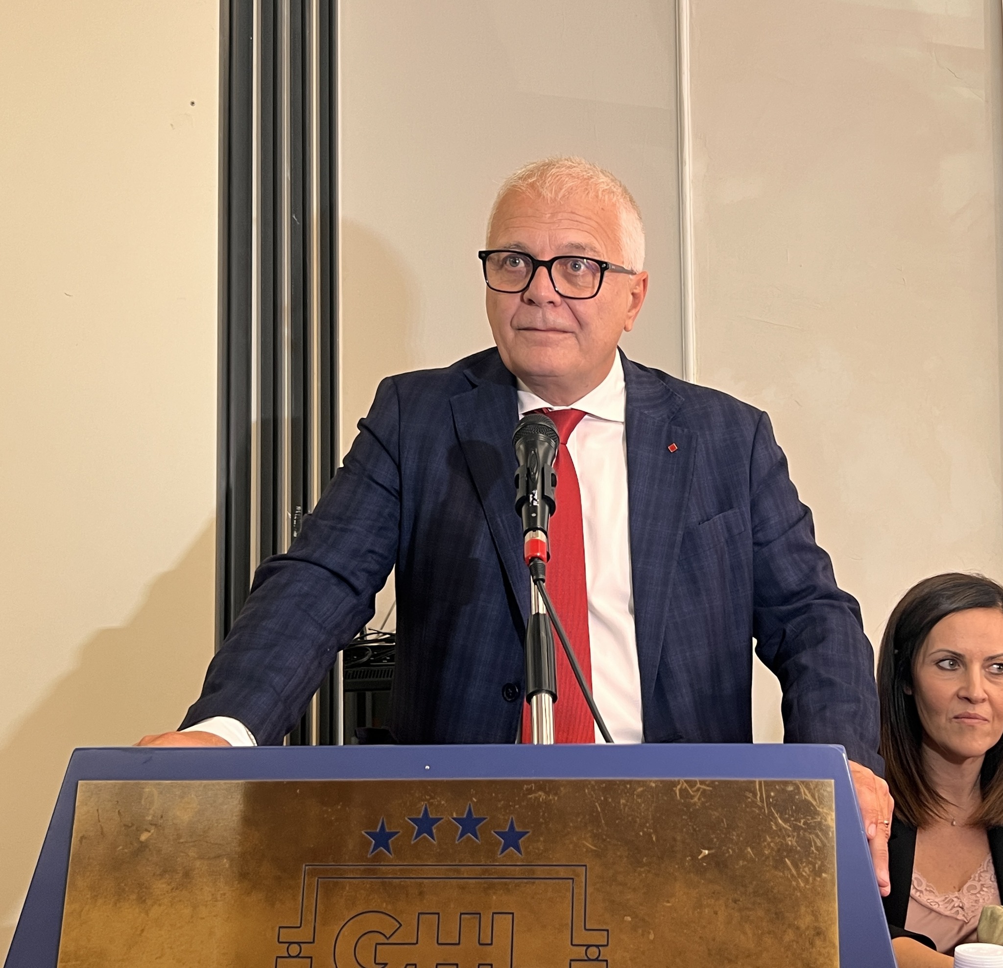 L'allarme della Cgil Calabria, Trotta: “Rincari e maltempo espongono la Calabria alla bomba sociale”