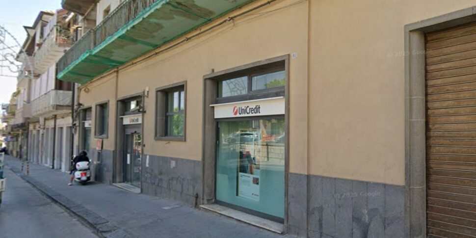 https://assets.gazzettadelsud.it/2025/12/Unicredit-di-Palagonia-970x485.jpg
