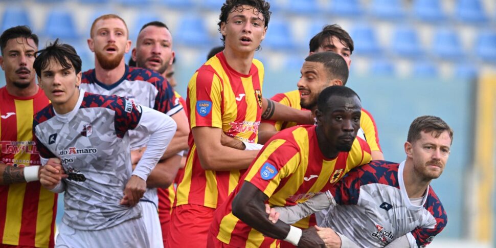 l8217igea virtus sbanca vibo e resta agganciata alla vetta marra vittorie cos236 non arrivano per caso