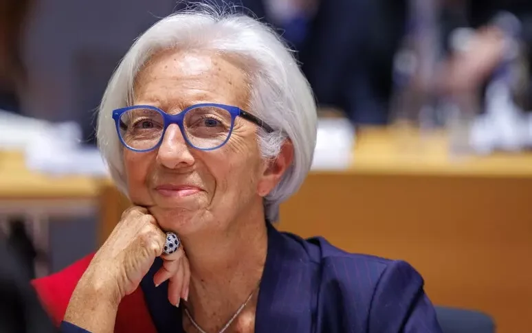https://assets.gazzettadelsud.it/2025/12/lagarde-774x485.webp
