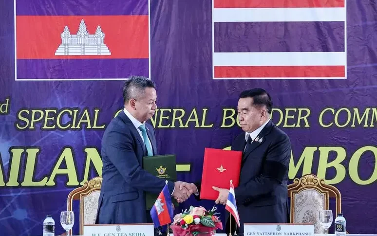 Thailandia e Cambogia firmano cessate il fuoco immediato