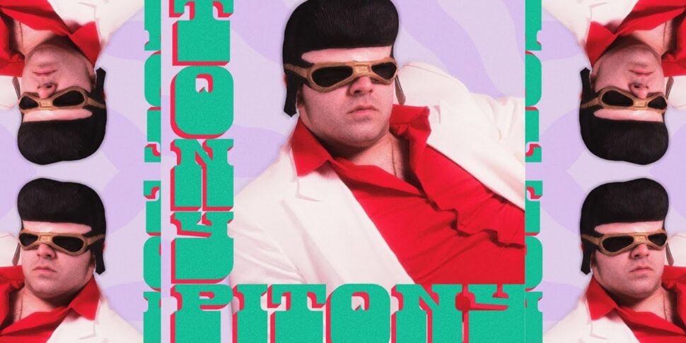 Chi è TonyPitony, il siracusano autore della sigla del FantaSanremo 2026