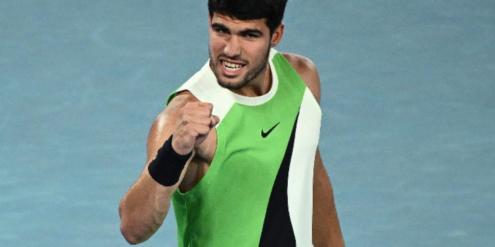 Australian Open, Alcaraz viaggia veloce: 3 0 a De Minaur, in semifinale troverà Zverev