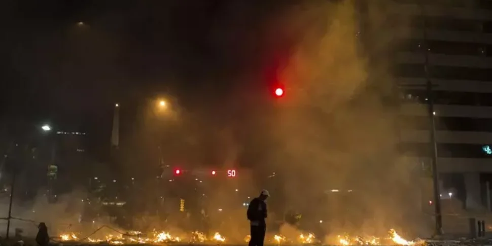 venezuela forti esplosioni a caracas gravissima aggressione usa maduro dichiara lo stato di emergenza da Feedpress.me venezuela forti esplosioni a caracas gravissima aggressione usa maduro dichiara lo stato di emergenza