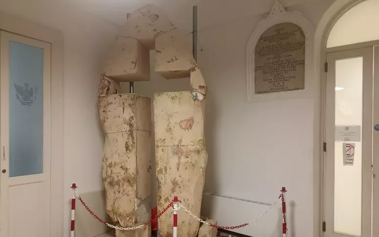 niscemi la croce della resistenza approda in municipio 232 il simbolo della rinascita da Feedpress.me niscemi la croce della resistenza approda in municipio 232 il simbolo della rinascita