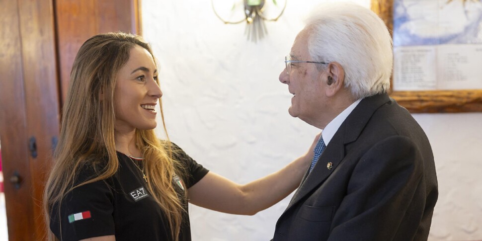 https://assets.gazzettadelsud.it/2026/02/Il-Presidente-della-Repubblica-Sergio-Mattarella-con-Sofia-Goggia-oggi-11-febbraio-2026.-Foto-di-Paolo-Giandotti-Ufficio-Stampa-per-la-Stampa-e-la-Comunicazione-della-Presidenza-della-Repubblica-970x485-1770845630.jpg