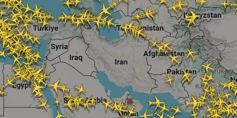 l iran attacca una base in kuwait tajani 300 italiani presenti nessun ferito da Feedpress.me l iran attacca una base in kuwait tajani 300 italiani presenti nessun ferito