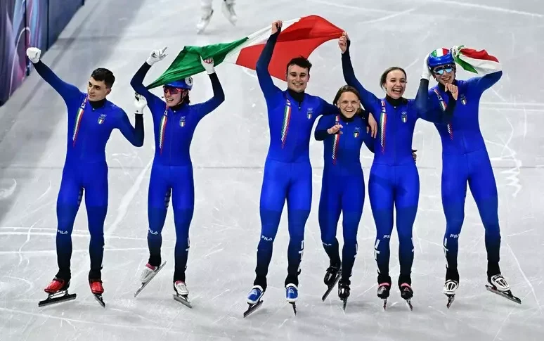 https://assets.gazzettadelsud.it/2026/02/SHORT-TRACK-STAFFETTA-MISTA-ITALIA-774x485.webp