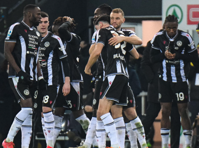 https://assets.gazzettadelsud.it/2026/02/esultanza-udinese-650x505-1-650x485.png