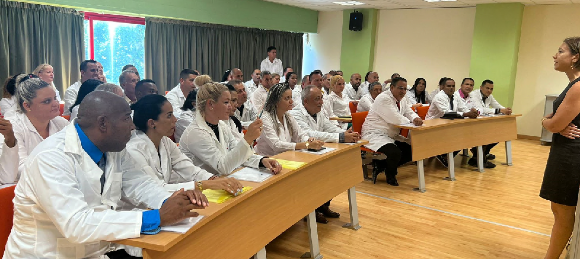 Medici cubani in Calabria, oggi sono 320: mai raggiunto il tetto previsto di 493