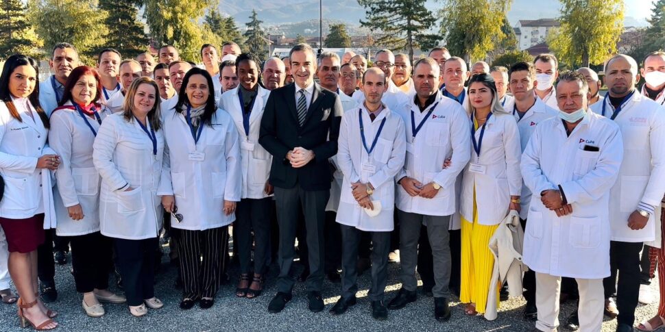 https://assets.gazzettadelsud.it/2026/02/occhiuto-medici-cubani-970x485.jpg