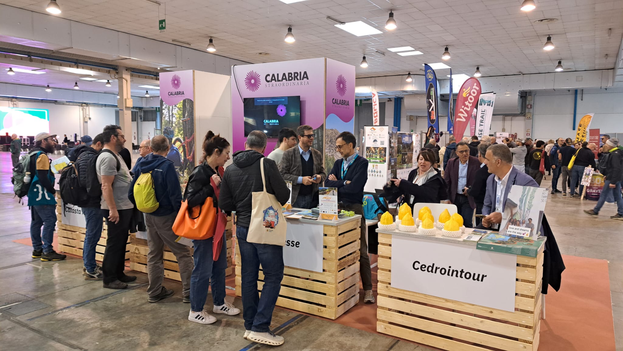 La Ciclovia dei Parchi della Calabria conquista il pubblico internazionale alla Fiera del Cicloturismo di Padova