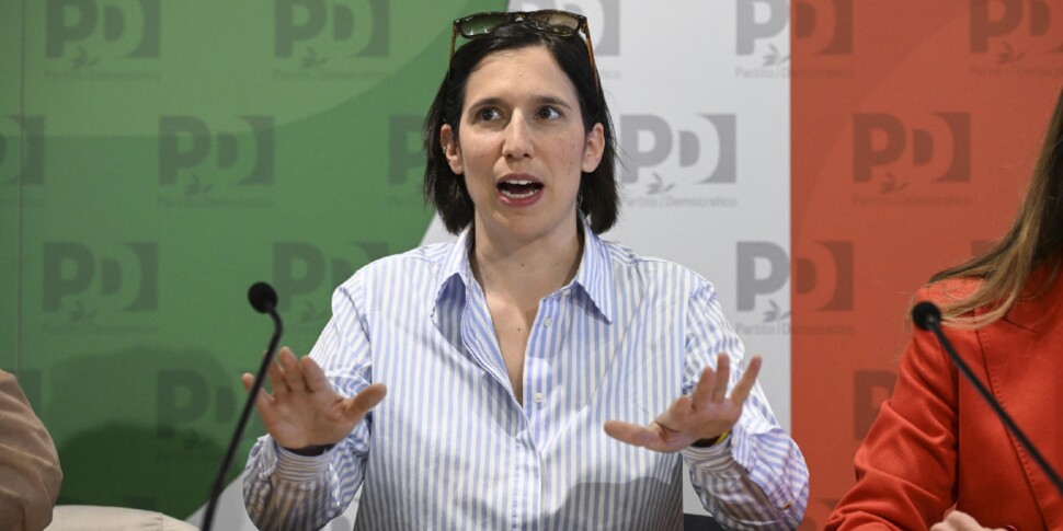 https://assets.gazzettadelsud.it/2026/04/Elly-Schlein-1-970x485-1776514451.jpg