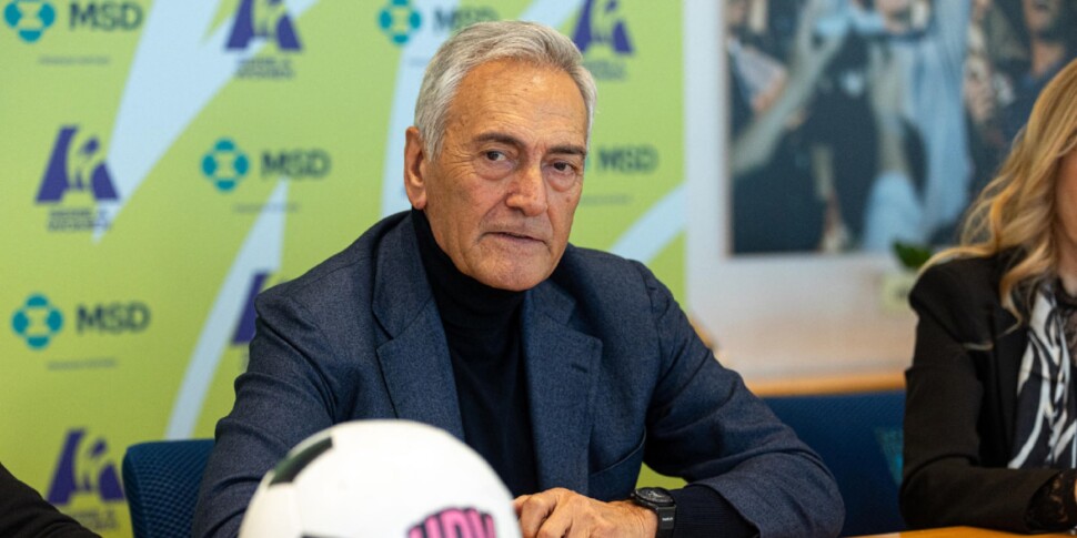 Terremoto in Figc, Gravina si dimette: via anche Buffon. Il 22 giugno nuove elezioni