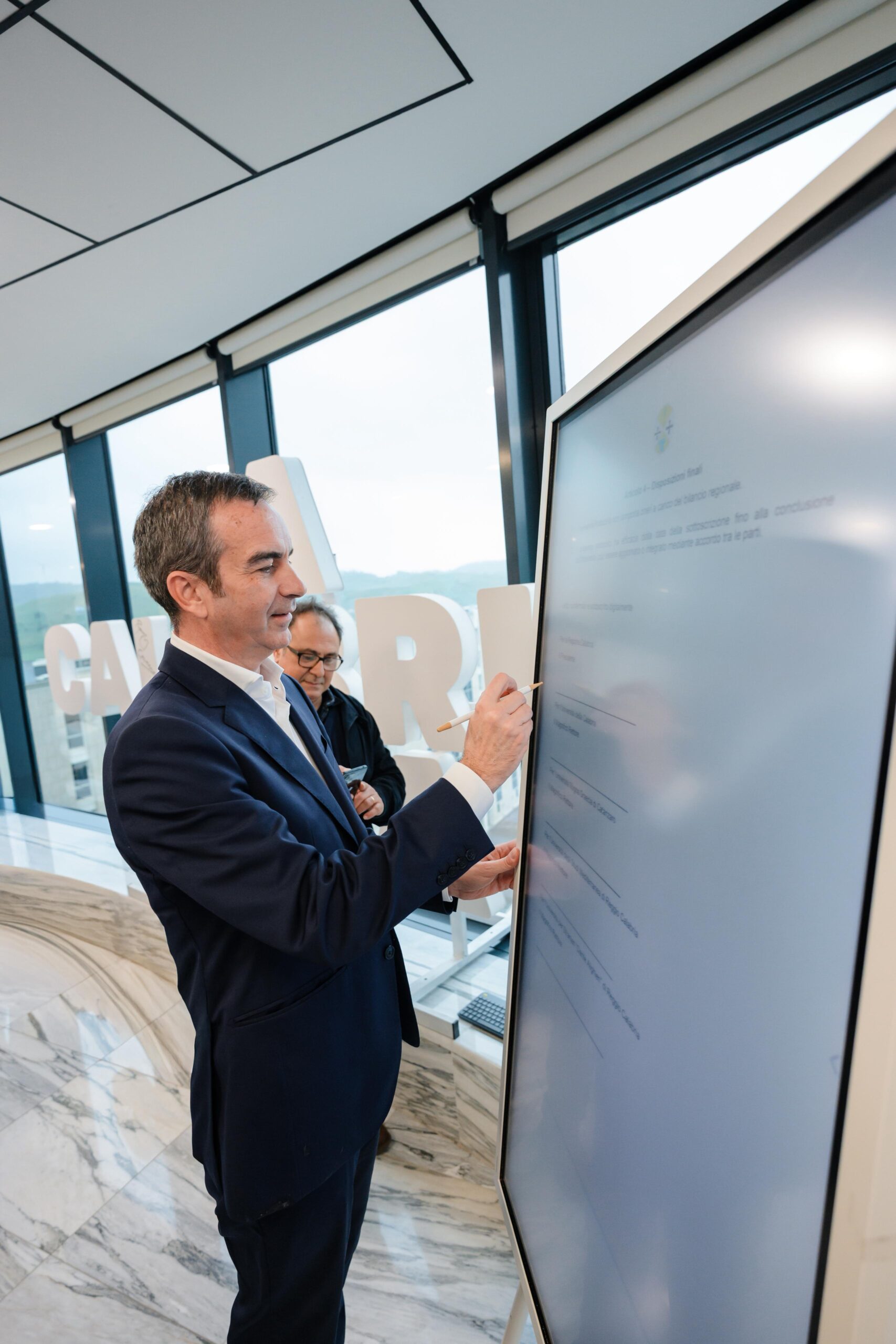 Reddito di merito in Calabria: una misura utile, ma non sufficiente senza una riforma del sistema lavoro