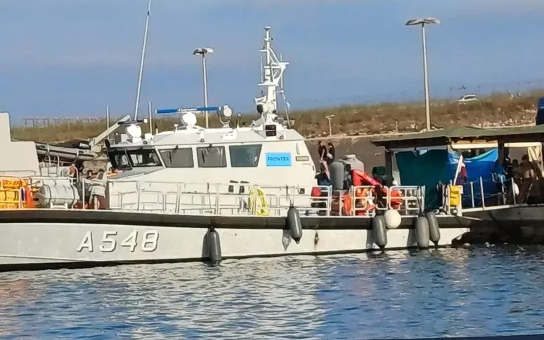 https://assets.gazzettadelsud.it/2026/04/lampedusa-774x485.webp