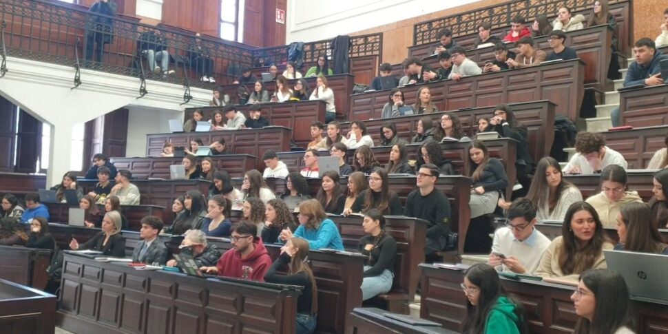 a taobuk i tirocini formativi unime hanno il respiro culturale internazionale aperte le candidature per vivere il festival letterario con 230 ospiti da 30 paesi da Feedpress.me a taobuk i tirocini formativi unime hanno il respiro culturale internazionale aperte le candidature per vivere il festival letterario con 230 ospiti da 30 paesi