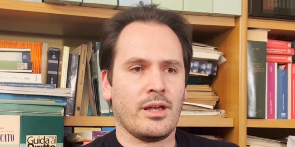 https://assets.gazzettadelsud.it/2026/05/Andrea-Sempio-1200x600-1779981837.jpg