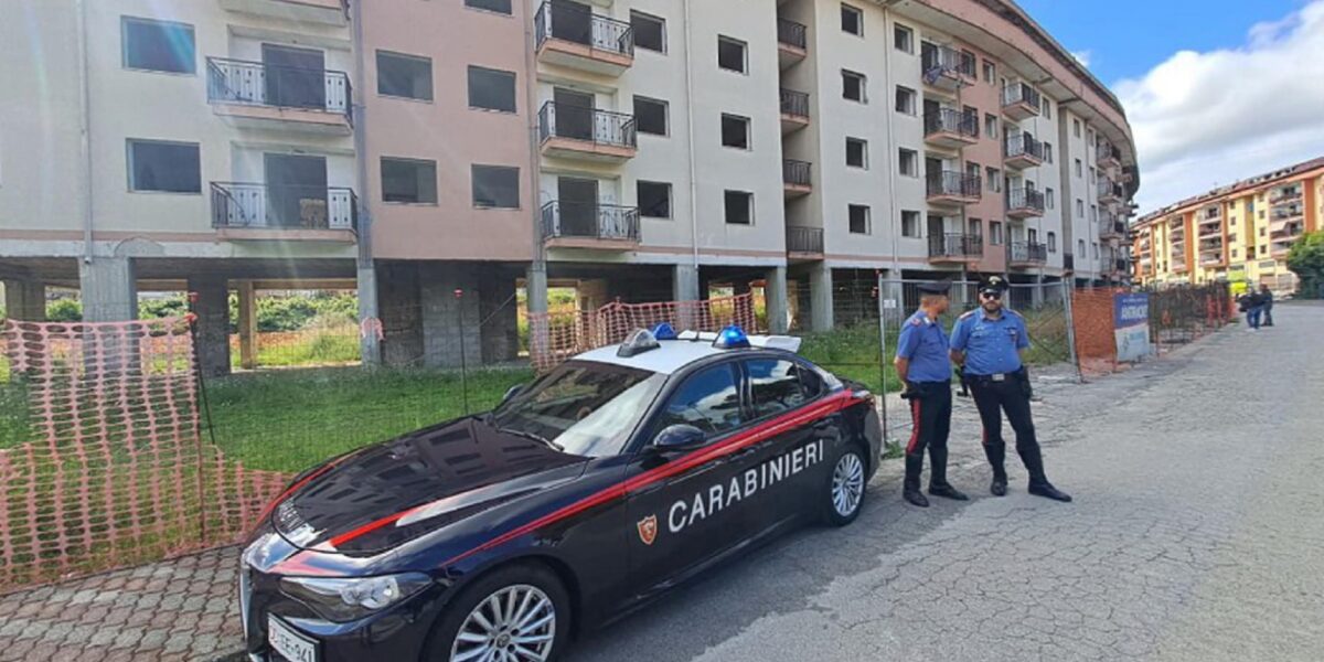 due donne trovate morte nel napoletano c 232 un sospettato da Feedpress.me due donne trovate morte nel napoletano c 232 un sospettato