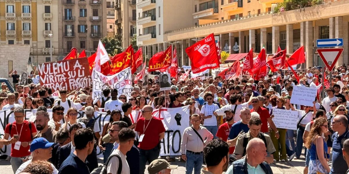 https://assets.gazzettadelsud.it/2026/05/Falcone-oltre-8-mila-in-corteo-verso-lAlbero-Falcone-1200x600.jpg