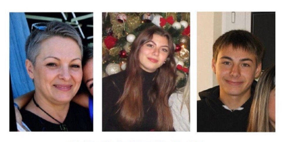 https://assets.gazzettadelsud.it/2026/05/Una-immagine-di-Sonia-Bottacchiari-con-la-figlia-e-il-figlio-tratta-dal-profilo-Instagram-970x485-1778323456.jpg