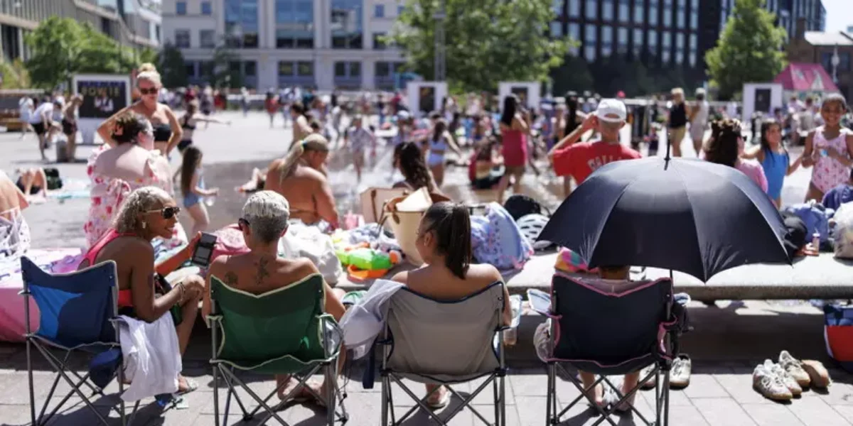 l afa record miete vittime in europa notti tropicali da londra a parigi effetti anche sul roland garros da Feedpress.me l afa record miete vittime in europa notti tropicali da londra a parigi effetti anche sul roland garros