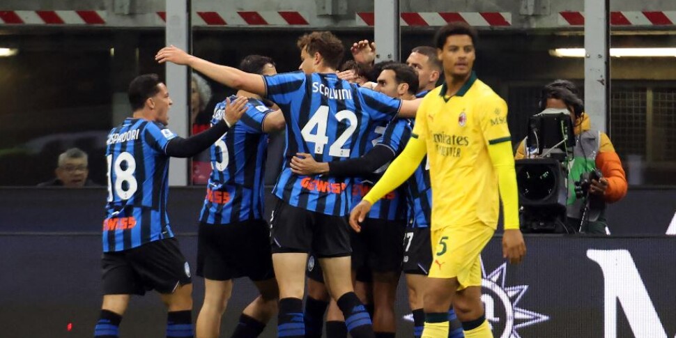 milan ancora una sconfitta va sotto 3 0 con l atalanta poi reagisce 3 2 ma non basta champions a rischio da Feedpress.me milan ancora una sconfitta va sotto 3 0 con l atalanta poi reagisce 3 2 ma non basta champions a rischio