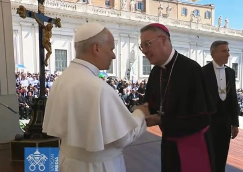 https://assets.gazzettadelsud.it/2026/05/di-pietro-leone-XVI-847x600.jpeg