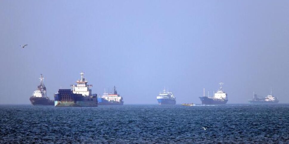 https://assets.gazzettadelsud.it/2026/05/hormuz-970x485.jpg