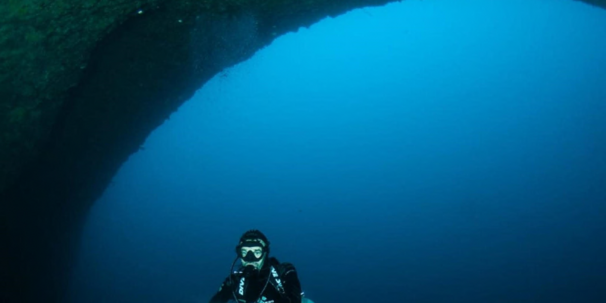 https://assets.gazzettadelsud.it/2026/05/maldive-1200x600.png