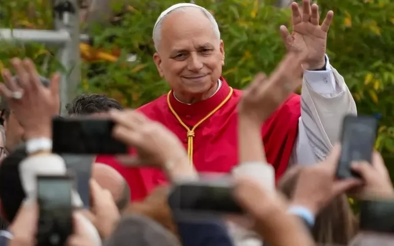 https://assets.gazzettadelsud.it/2026/05/papa-774x485.webp