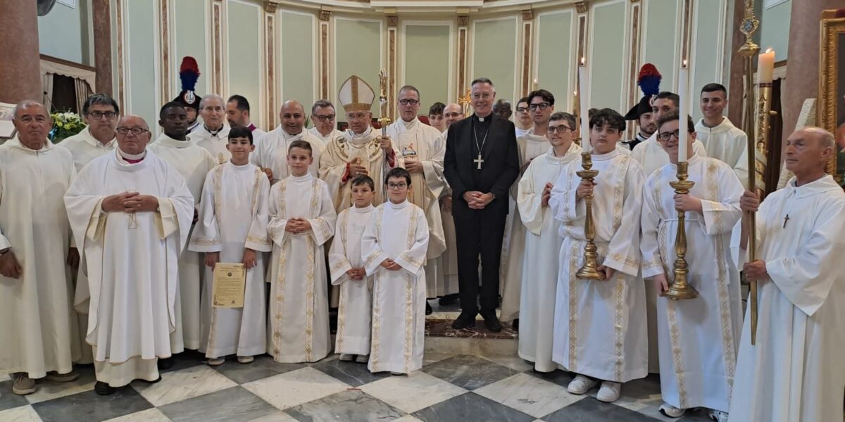Il nunzio apostolico del Papa Peña Parra in visita a Messina: "Vicino ai giovani spesso soli e isolati" Il nunzio apostolico del Papa Peña Parra in visita a Messina: "Vicino ai giovani spesso soli e isolati"