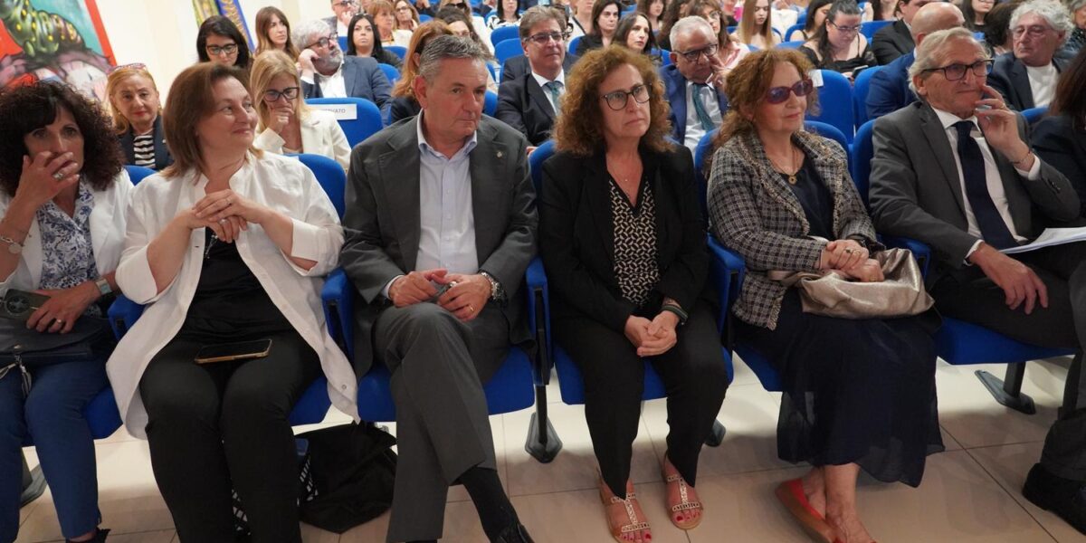 https://assets.gazzettadelsud.it/2026/05/rotary-distretto-2012-1200x600.jpg
