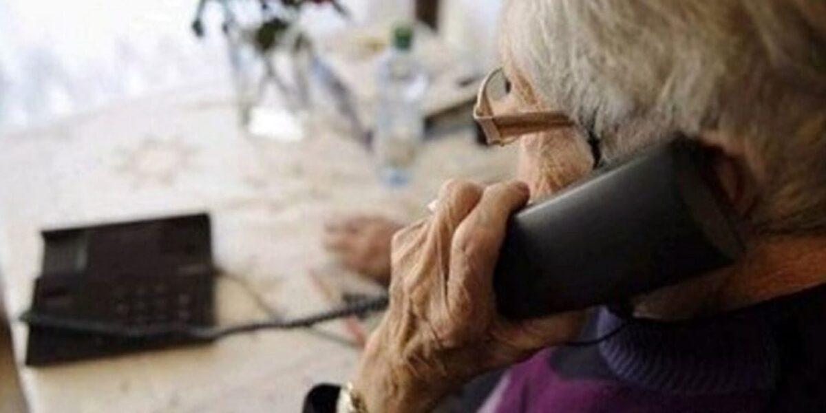 https://assets.gazzettadelsud.it/2026/05/truffe-telefono-agli-anziani-1200x600.jpg