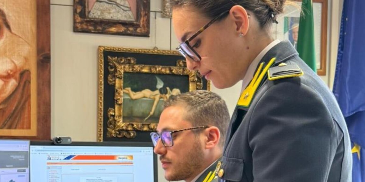 piacenza evade 140mila euro guadagnati su onlyfans influencer da milioni di click beccata dalla finanza da Feedpress.me piacenza evade 140mila euro guadagnati su onlyfans influencer da milioni di click beccata dalla finanza