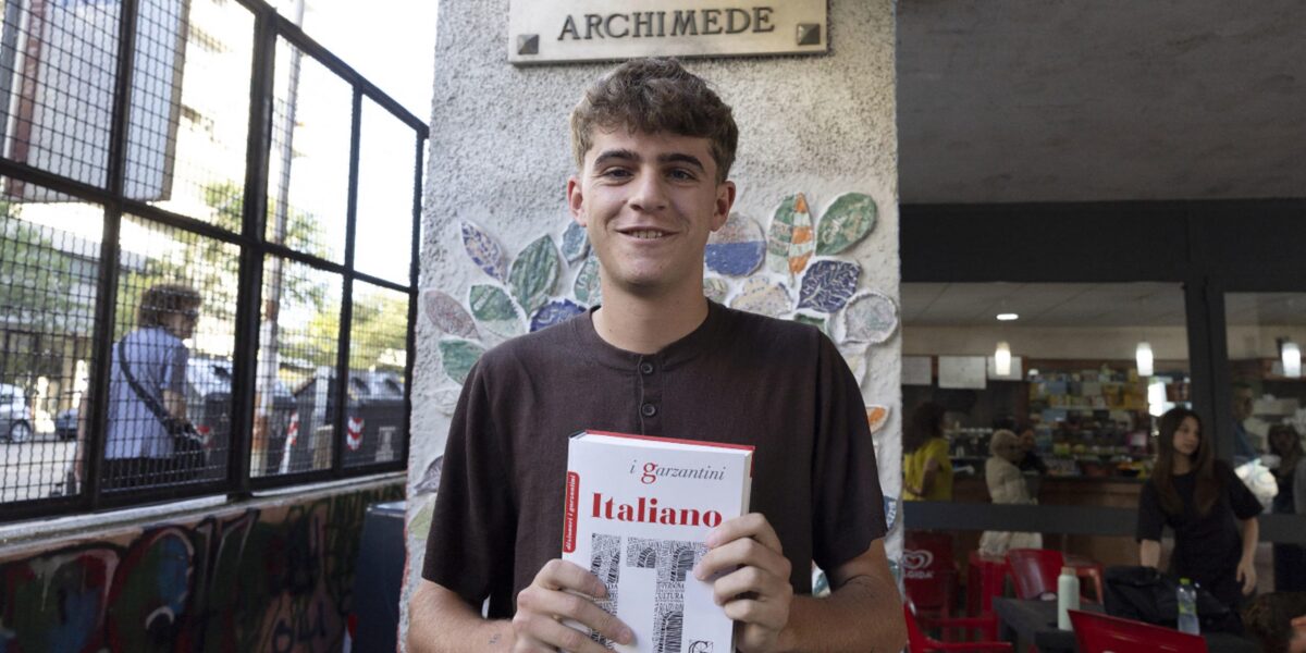 maturit224 2026 alla prima prova anche guglielmo cobolli il fratello del tennista flavio sui banchi a roma da Gazzettadelsud.it maturit224 2026 alla prima prova anche guglielmo cobolli il fratello del tennista flavio sui banchi a roma