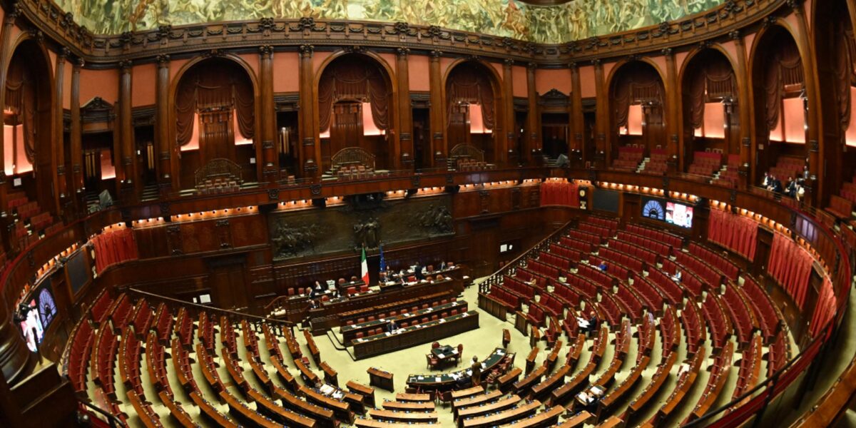 https://assets.gazzettadelsud.it/2026/06/Inizio-della-discussione-generale-del-Dl-sul-Piano-Casa-alla-Camera-dei-Deputati-1200x600.jpg