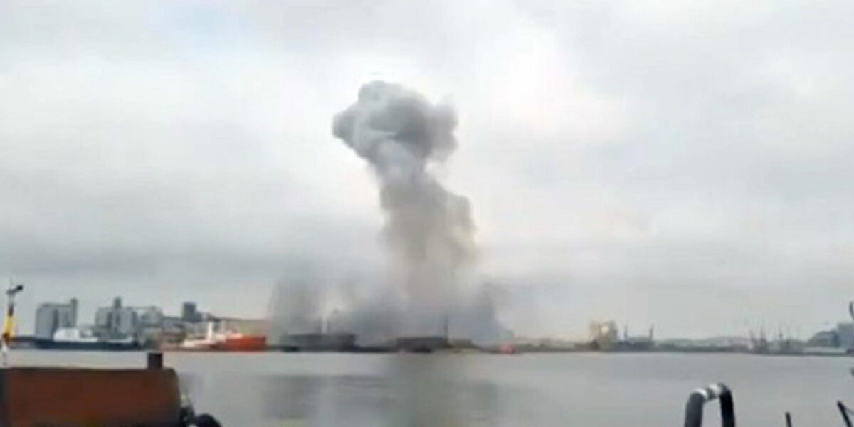 kiev colpisce 1000 chilometri dentro la russia con il supermissile nel mirino un impianto militare da Feedpress.me kiev colpisce 1000 chilometri dentro la russia con il supermissile nel mirino un impianto militare
