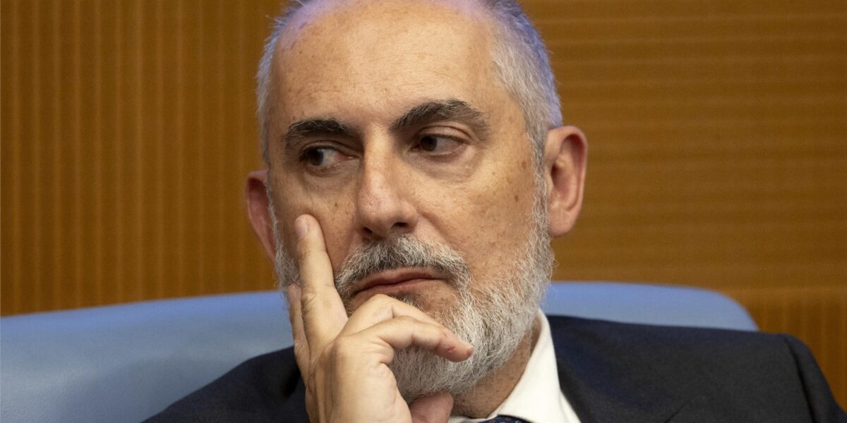 https://assets.gazzettadelsud.it/2026/06/Lad-ferrovie-dello-stato-Stefano-Antonio-Donnarumma-1200x600.jpg