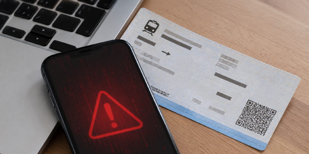 https://assets.gazzettadelsud.it/2026/06/Trenitalia-attacco-hacker-su-dati-passeggeri-non-pagamenti-1200x600.jpg