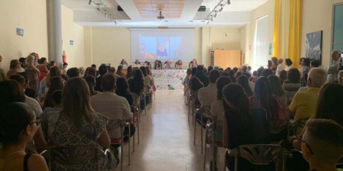 https://assets.gazzettadelsud.it/2026/06/Una-foto-della-manifestazione-della-premiazione-nella-II-edizione-del-concorso-1200x600.jpeg
