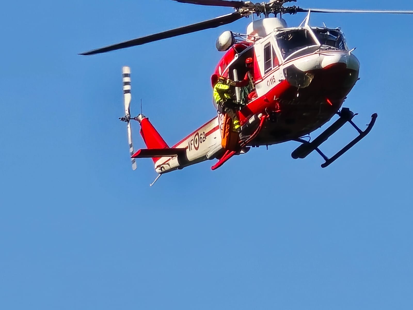Vigili del fuoco, i sottosegretari Prisco e Ferro in Calabria: due giorni di visite, intitolazioni e nuovi progetti nei 5 Comandi provinciali