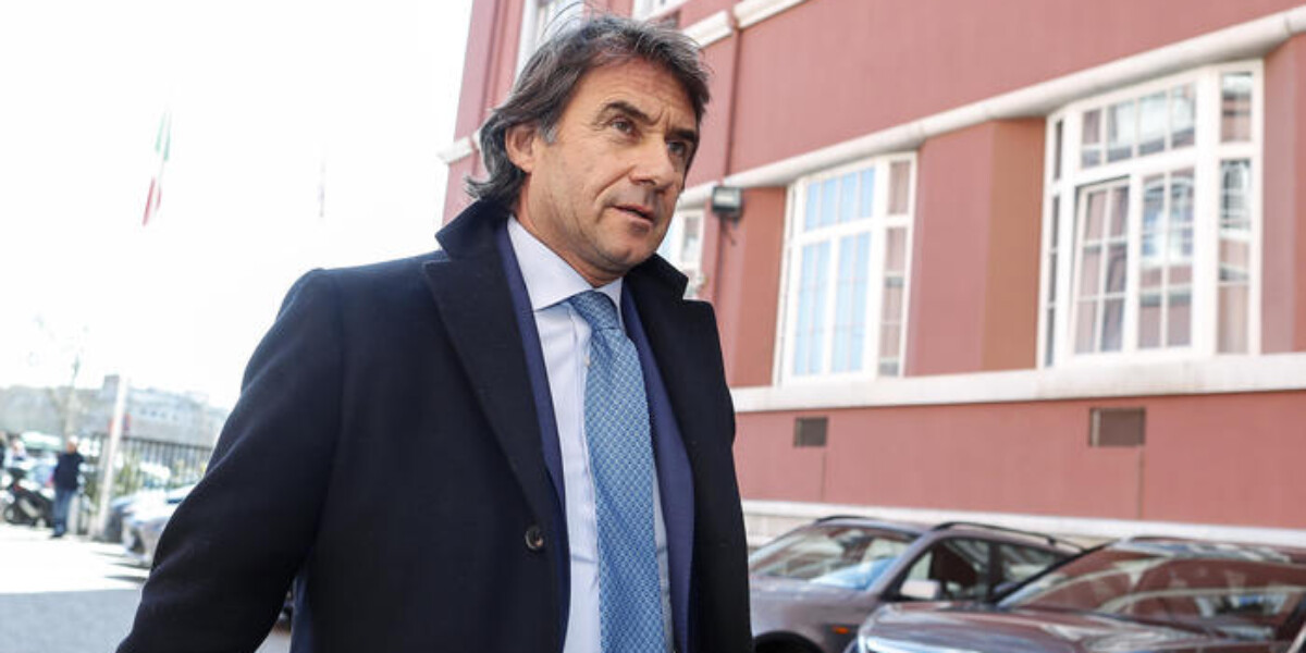 la juve volta ancora pagina ufficiale l arrivo di giovanni carnevali amministratore delegato e direttore generale da Feedpress.me la juve volta ancora pagina ufficiale l arrivo di giovanni carnevali amministratore delegato e direttore generale