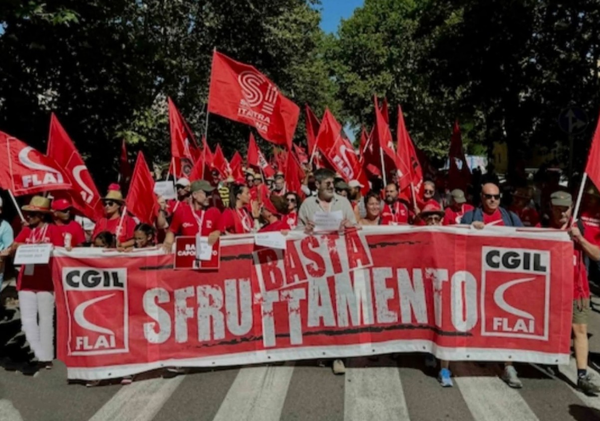 Caporalato, la politica degli annunci: una norma Ue e una legge regionale in Calabria