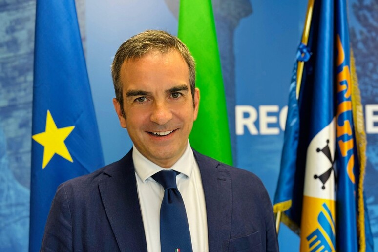 Occhiuto coccola la Calabria: «Prima per crescita del Pil nel 2025, ma ora serve l'alta velocità»